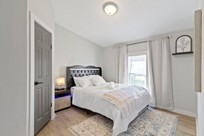 4 habitaciones, tabla de planchar con plancha y wifi gratis 