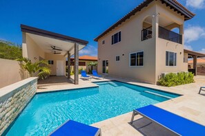 Biệt thự | 3 phòng ngủ 