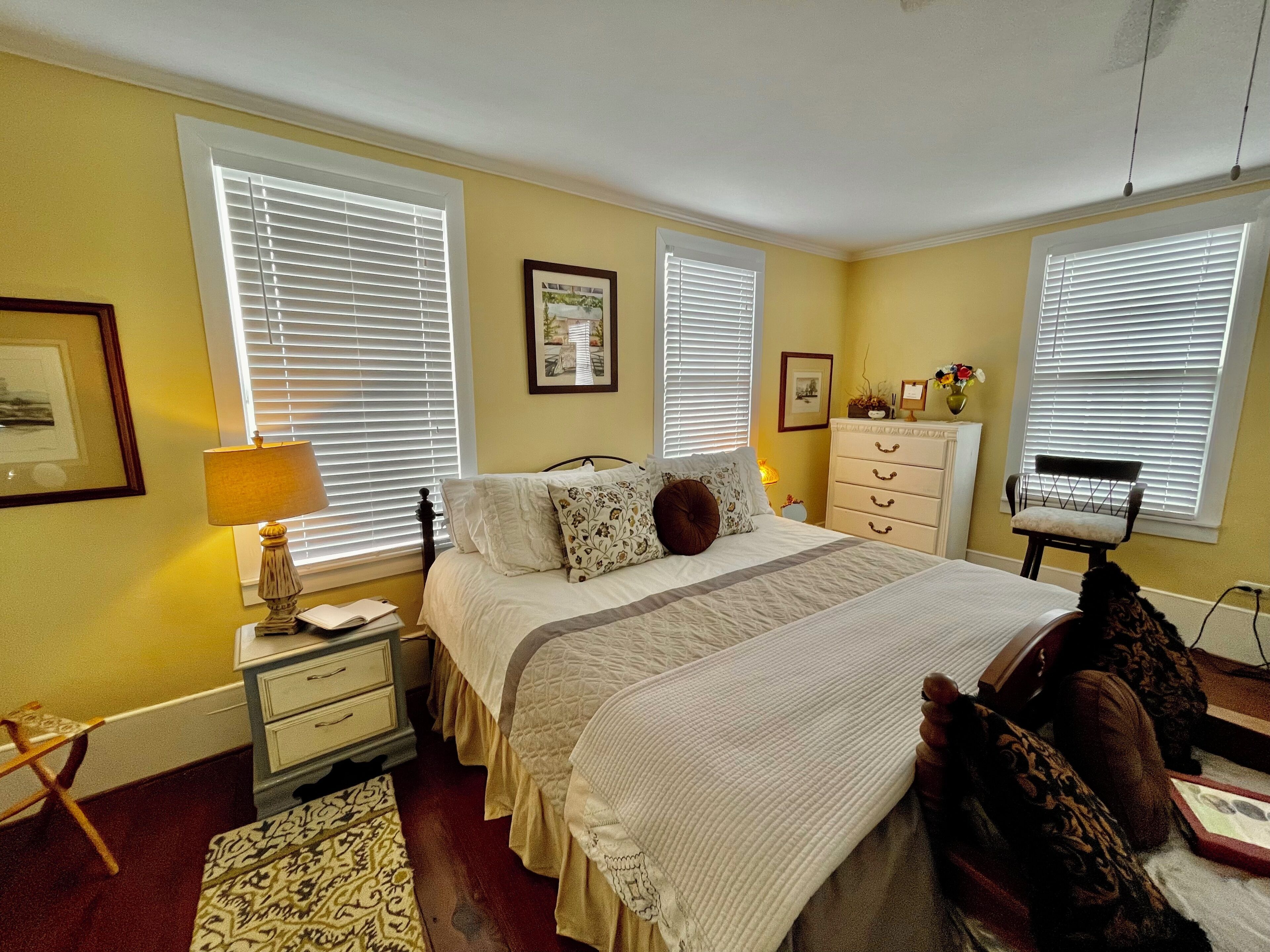 1 habitación, escritorio, wifi gratis y ropa de cama 