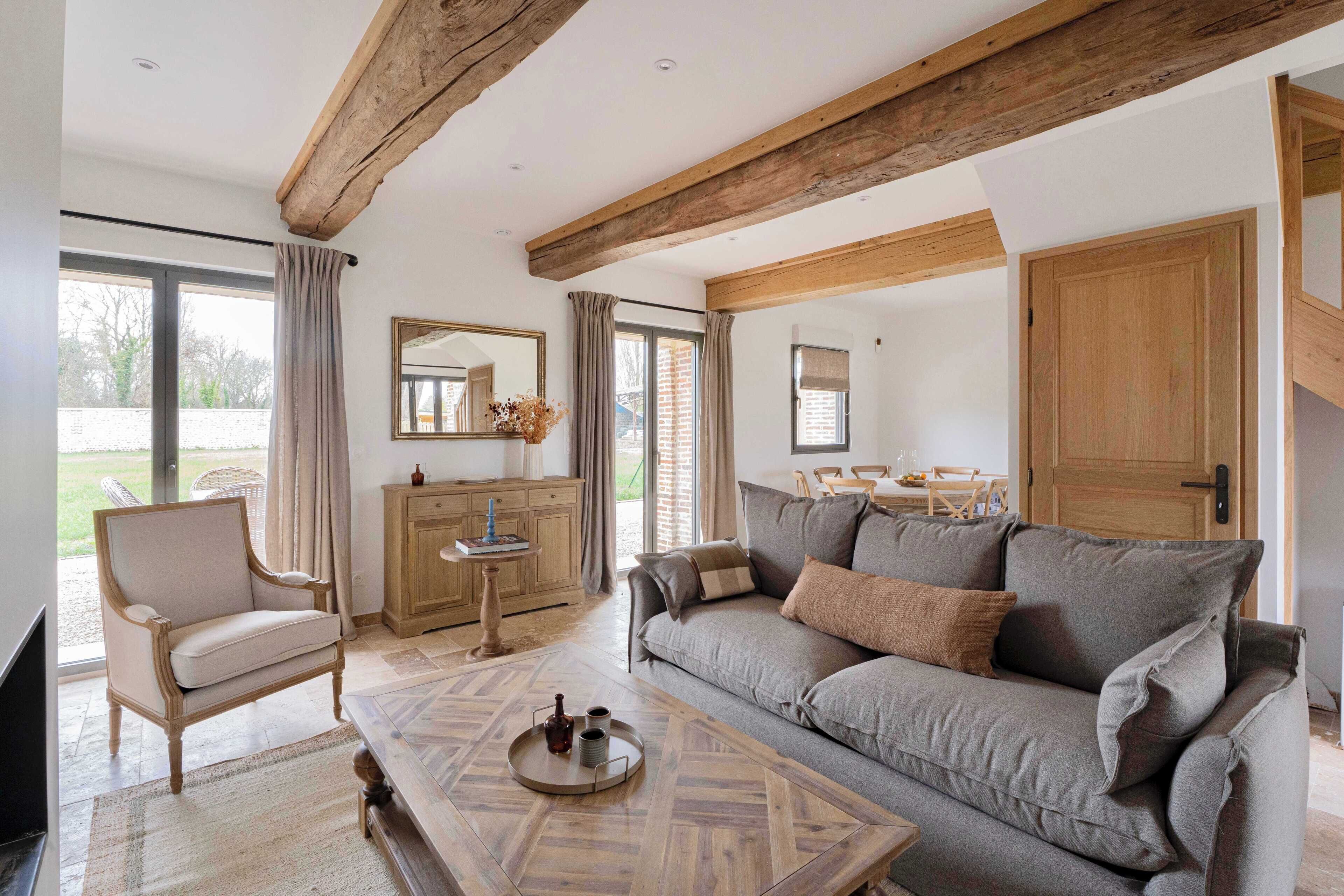 Junior House, Garden View (Morny) | Living area