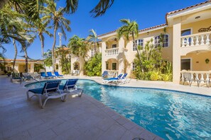 Apartment | 1 bedroom - Charming Condo in Prime Location Wacamaya Condos (Noord)