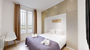 2 bedrooms, Internet, bed sheets
