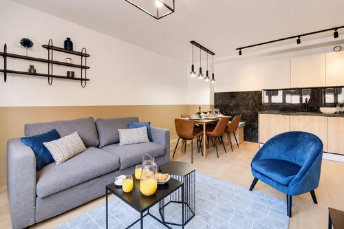 TBS 85 - Design and modern apartment in Paris