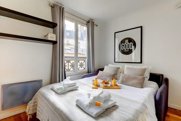 1 chambre, accès Internet, draps fournis