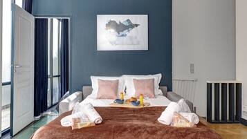 3 slaapkamers, een bureau, een strijkplank/strijkijzer, wifi