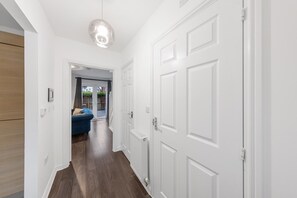Interior - Stylish house in Dartford, London Zone 8 (Dartford)