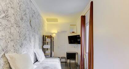 TBS 187 - Charming apartment near Parc Monceau