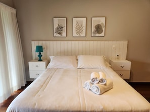 7 bedrooms, iron/ironing board, Internet, bed sheets