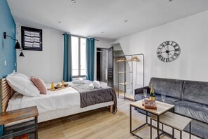 3 dormitorios, tabla de planchar con plancha, wifi y ropa de cama