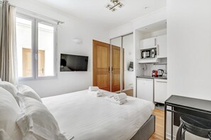 1 chambre, accĂšs Internet, draps fournis