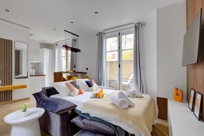 1 Schlafzimmer, Schreibtisch, Internetzugang, Bettwäsche