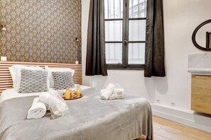 2 bedrooms, Internet, bed sheets