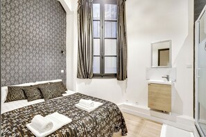 2 Schlafzimmer, Internetzugang, Bettwäsche