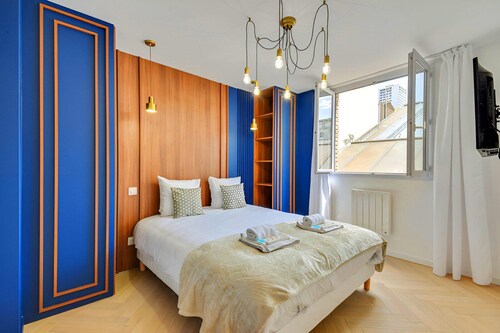 TBS 86 - Appartement chic et élégant à Paris