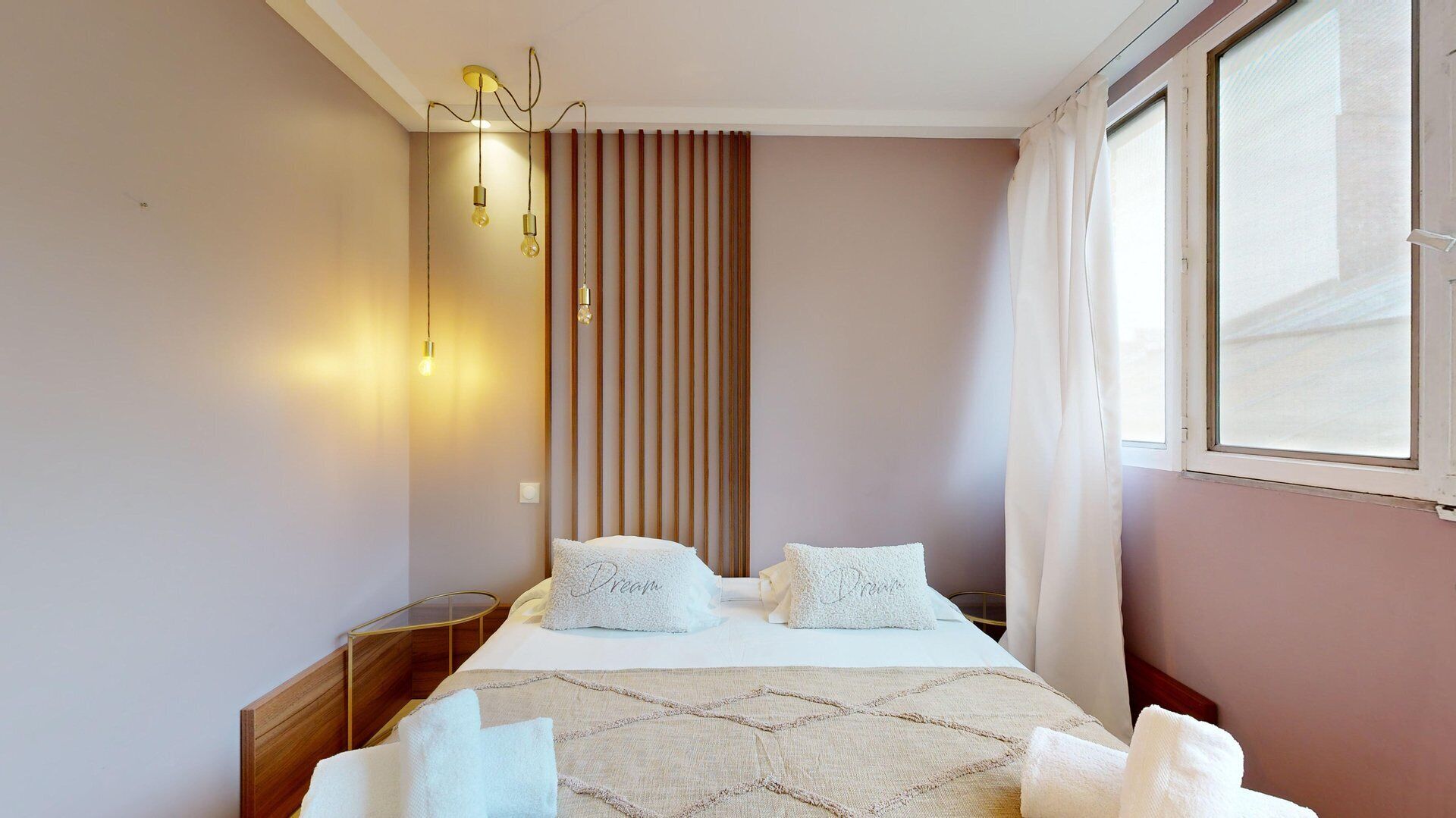 3 bedrooms, internet, bed sheets