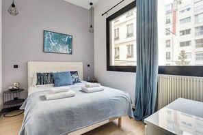 3 Schlafzimmer, Schreibtisch, Bügeleisen/Bügelbrett, WLAN