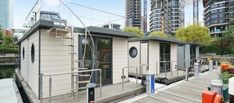 Unique Water Lodge with Rooftop