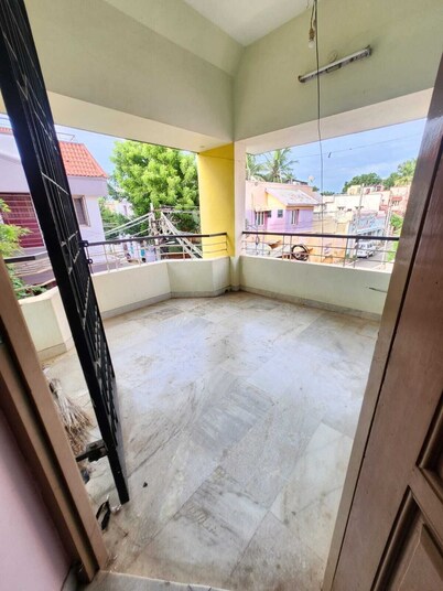 Holiday Home - FF 2BHK Full House