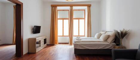 2 bedrooms, WiFi, bed sheets