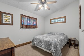 2 bedrooms, WiFi, bed sheets, wheelchair access