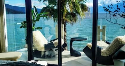 Dali Guqinhai Sea Viewing Inn