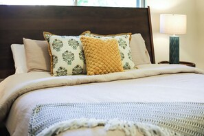 4 Schlafzimmer, Bügeleisen/Bügelbrett, kostenloses WLAN, Bettwäsche