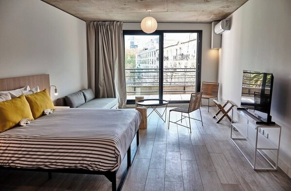 1 bedroom, iron/ironing board, WiFi, bed sheets