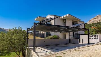 Apartment | 2 bedrooms, Internet