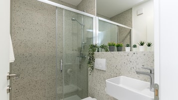 Apartment | 2 bedrooms, Internet
