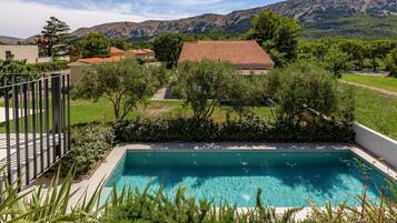 Apartment | 2 bedrooms, Internet