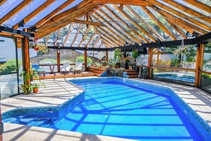 Indoor pool - Hotel & Spa La Cheminée (San Martín de los Andes)