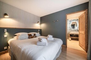 3 camere, Wi-Fi, lenzuola