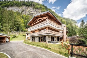 Exterior - 1st floor, balcony, parking, tv, ski locker, 88m², Morzine (Morzine)