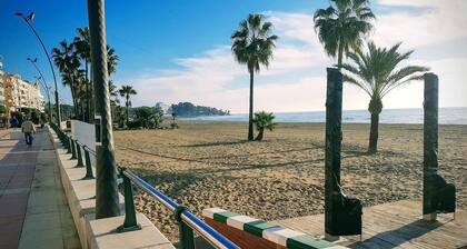Cristamar Center and Beach Apartment 3A