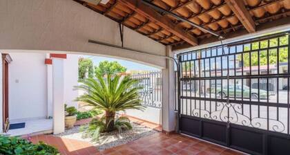 Exclusive Residence in Buganvilias Comfortable Invoice