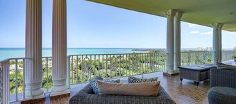Tropical Retreat with Ocean View Oasis + Pool