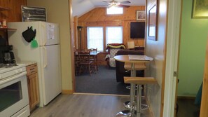 Smart TV - Ruthie's Cottage
Charming 3-bedroom cottage with WiFi in Barbeau. 20 m Sault, Mi (Barbeau)