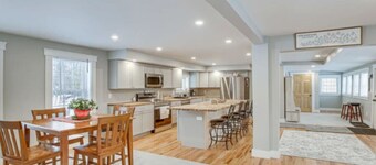 Modern Renovated Farmhouse âą Peaceful Winter Stay