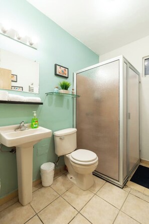 Shower - Departamento real del llano comfy bill (Hermosillo)