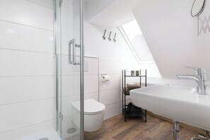 Chambre Double Confort | Salle de bain