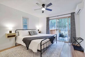 3 habitaciones, tabla de planchar con plancha, wifi y ropa de cama