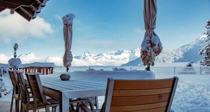 Sweet & Cosy Chalet in the heart of the Swiss Alps