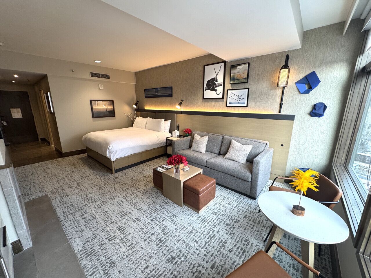 1 soverom, skrivebord, strykejern/-brett og wi-fi (inkludert)