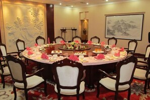 Restaurant - Pingliang Hotel (Pingliang)