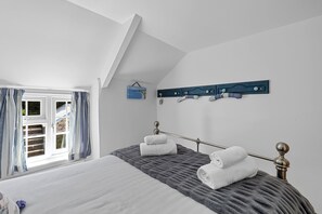 3 chambres, bureau, fer et planche à repasser, Wi-Fi gratuit