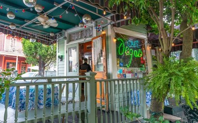 Maurepas Manor - Authentic NOLA Shotgun Home