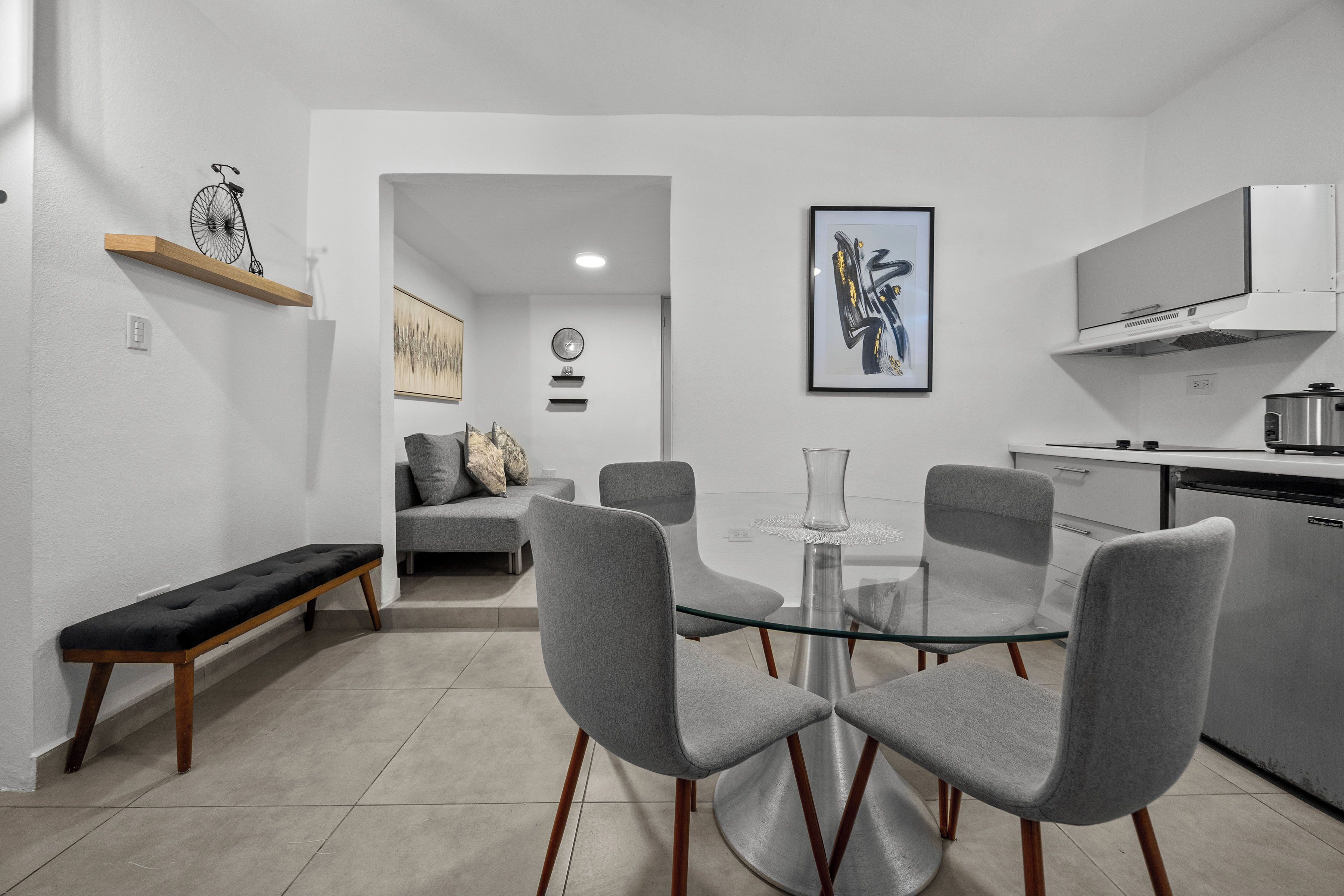 Deluxe Apartment (MM6) | Living area | Smart TV