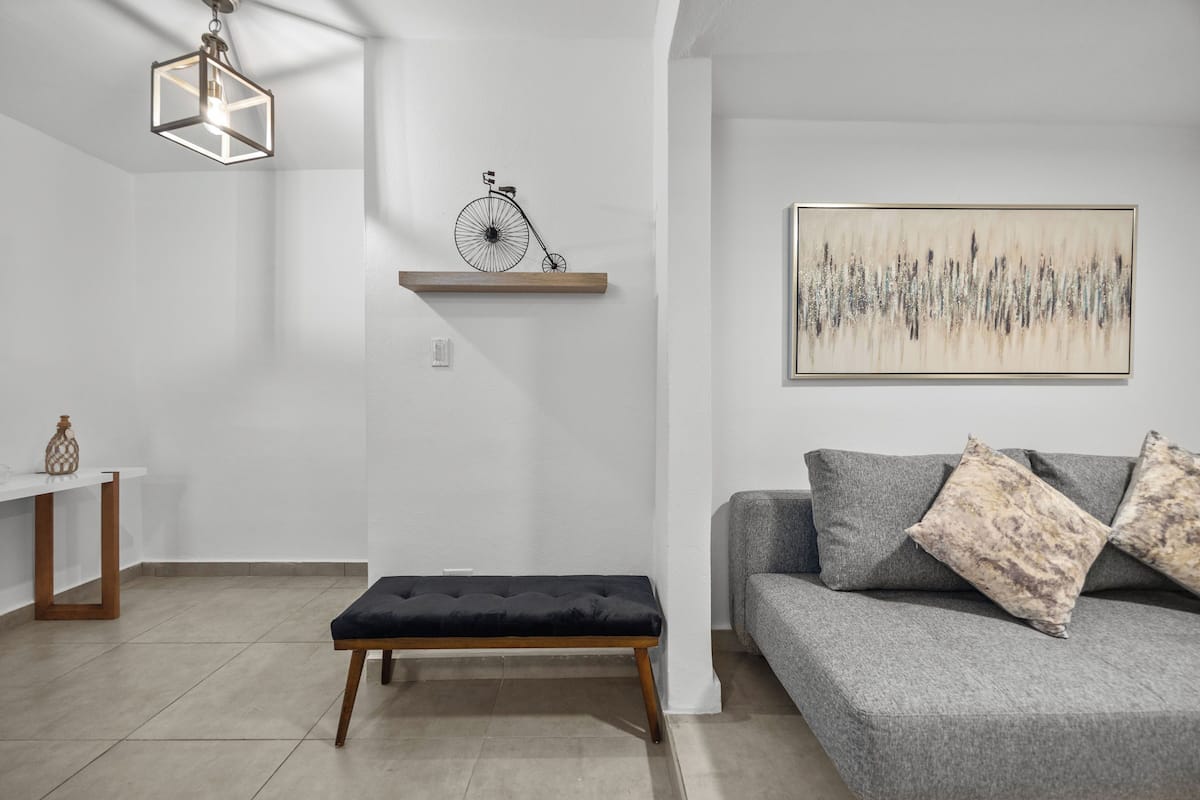 Deluxe Apartment (MM6) | Living area | Smart TV