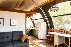 Interior - Sunken Escapes Glamping Unit 4 (Sunken Lake)
