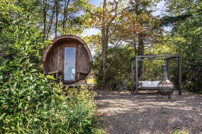 Sunken Escapes Bunny Cabin #10